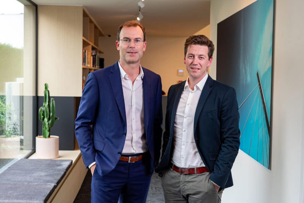 Hoe verrekent u de cash bij een aandelentransactie?