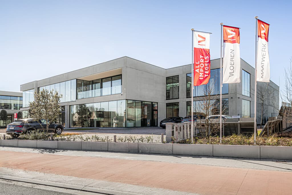 Aantrekkelijke showroom voor breed gamma tegels