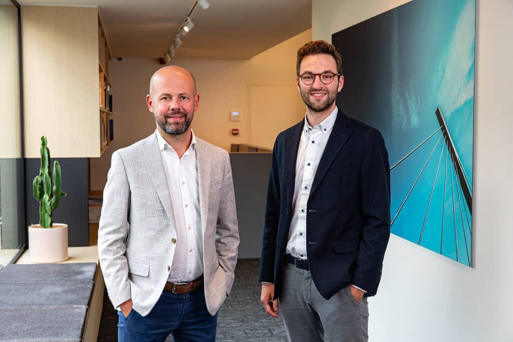 Nieuwe meerwaardebelasting op aandelen vanaf 2026: De Belgische holding is terug van nooit weggeweest!