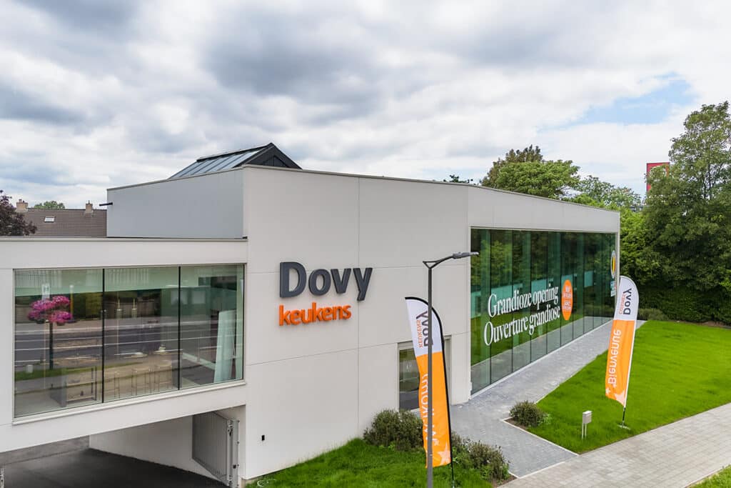Nieuwe showroom van Cuisines Dovy in Zaventem combineert architectuur, logistiek en bouwkundige efficiëntie 3